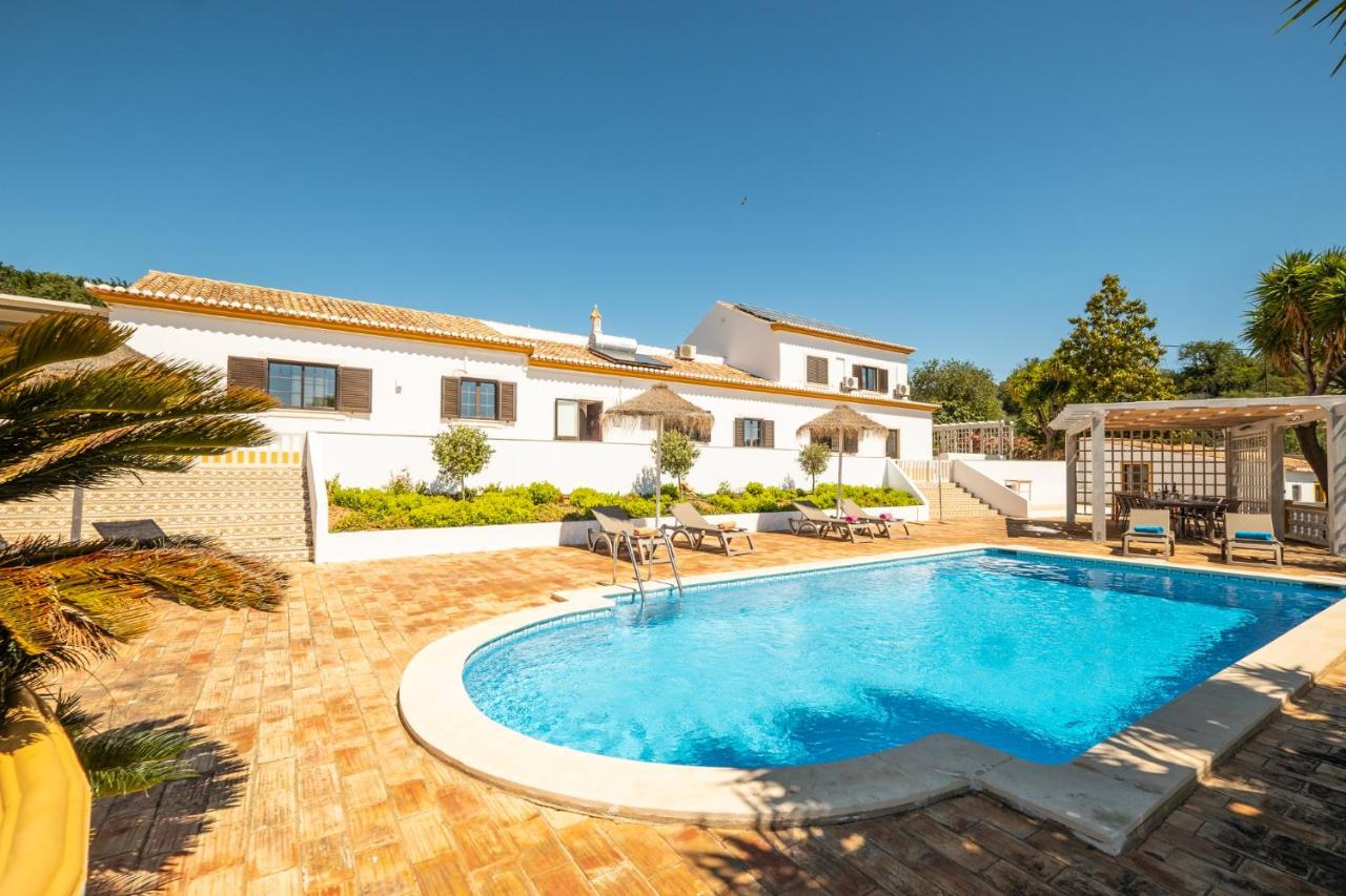 Tunes Casa Katarina - Private Villa - Heated Pool - Free Wifi - Air Con מראה חיצוני תמונה
